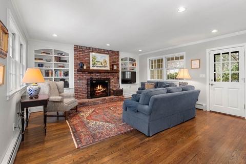 21 Parsonage Ln, Topsfield, MA 01983 photo 4