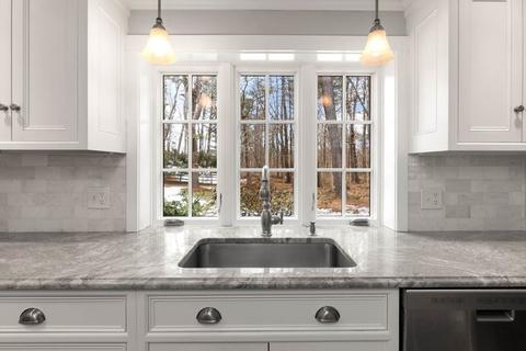 21 Parsonage Ln, Topsfield, MA 01983 photo 10