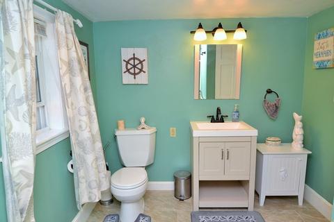 8 Pentucket Ave, Georgetown, MA 01833 photo 23