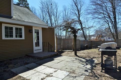 8 Pentucket Ave, Georgetown, MA 01833 photo 10