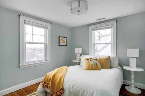 10 Jenness Rd, Brookline, MA 02446 photo 12