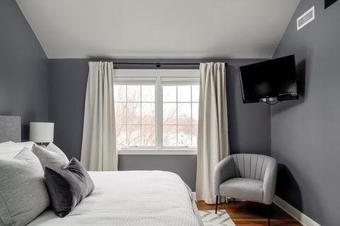 10 Jenness Rd, Brookline, MA 02446 photo 9