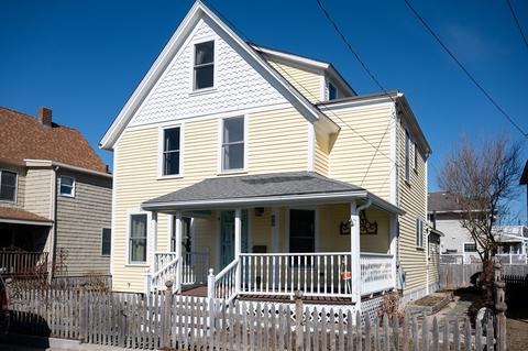 25 T St, Hull, MA 02045 photo 1