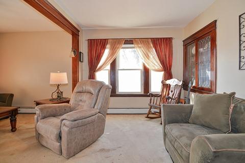 16 Creston St, Worcester, MA 01604 photo 8