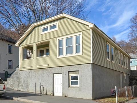 16 Creston St, Worcester, MA 01604 photo 1