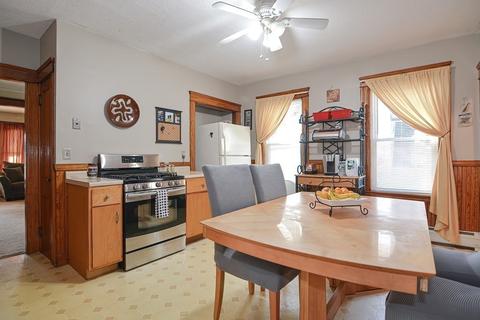 16 Creston St, Worcester, MA 01604 photo 16