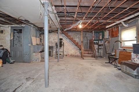 16 Creston St, Worcester, MA 01604 photo 39