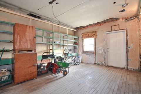 16 Creston St, Worcester, MA 01604 photo 34