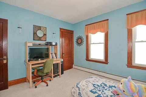 16 Creston St, Worcester, MA 01604 photo 20