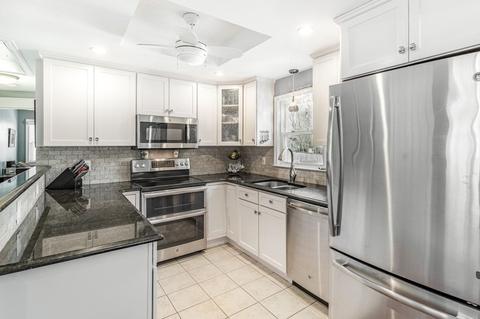 5 Daniel Rd, Wakefield, MA 01880 photo 7