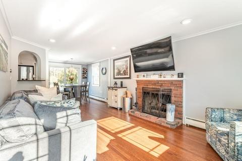 5 Daniel Rd, Wakefield, MA 01880 photo 3