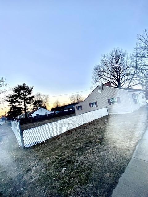 736 Saint James Ave, Springfield, MA 01104 photo 8
