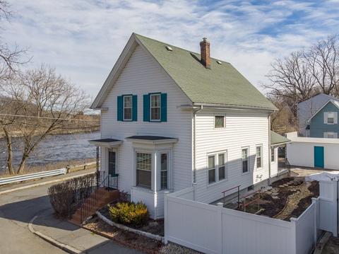 344 Stackpole St, Lowell, MA 01852 photo 1