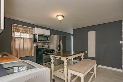 41 Davis Rd, Methuen, MA 01844 photo 10