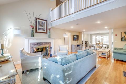 37 Briar Patch Rd, Barnstable, MA 02655 photo 4