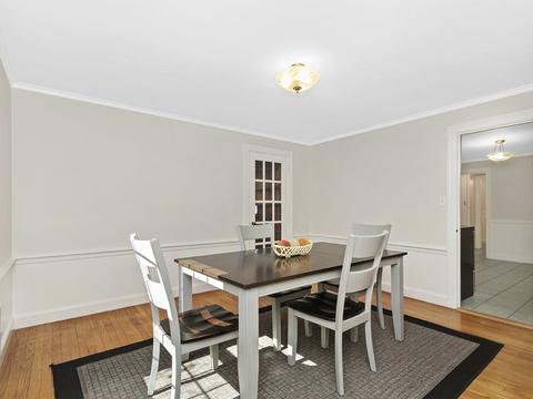 21 Manning St, Needham, MA 02494 photo 6