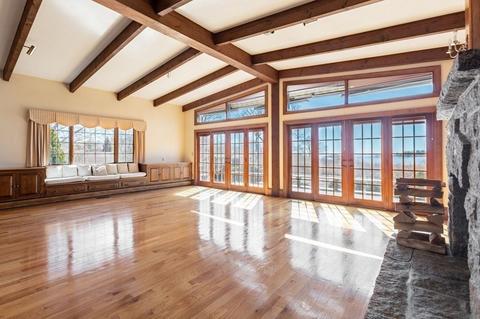 51 Farrington Ave, Gloucester, MA 01930 photo 8