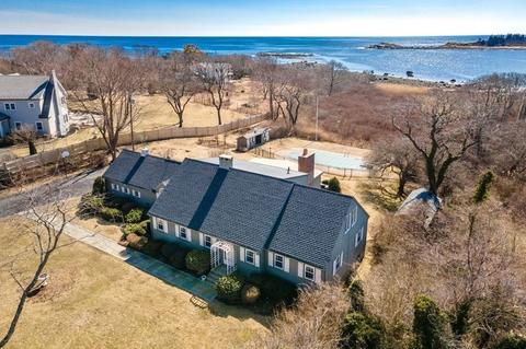 51 Farrington Ave, Gloucester, MA 01930 photo 3