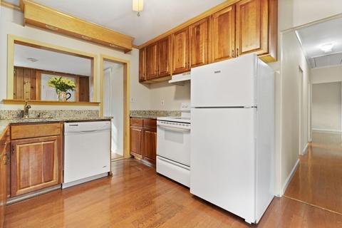 78 Cedar St, Sharon, MA 02067 photo 4