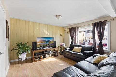 41 Arlington St, Everett, MA 02149 photo 4
