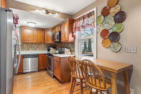 48 Trowbridge Circuit, Worcester, MA 01603 photo 14