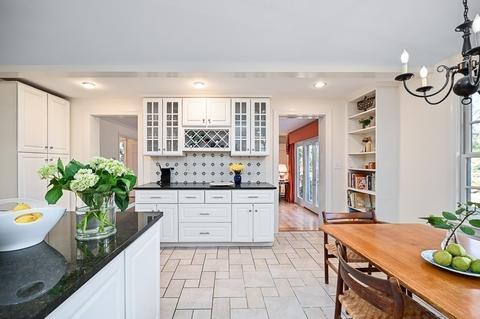 6 Grove St, Beverly, MA 01915 photo 9