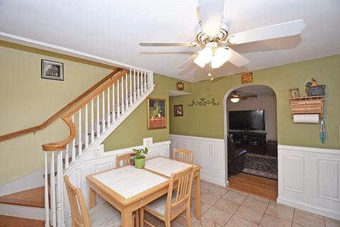 182 Hamilton St, Worcester, MA 01604 photo 11