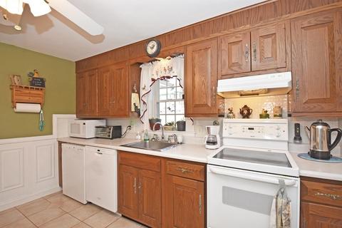 182 Hamilton St, Worcester, MA 01604 photo 8