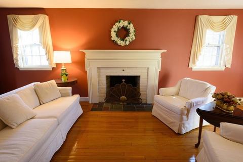 10 Breton Dr, Canton, MA 02021 photo 3
