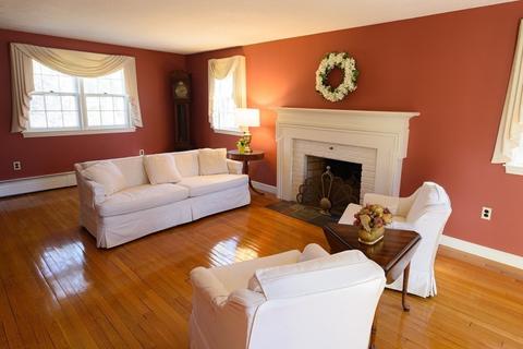 10 Breton Dr, Canton, MA 02021 photo 2