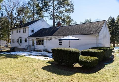 10 Breton Dr, Canton, MA 02021 photo 18