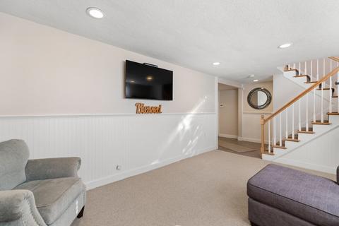 19 Appleton Rd, Wakefield, MA 01880 photo 24