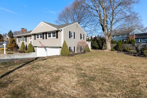 19 Appleton Rd, Wakefield, MA 01880 photo 4