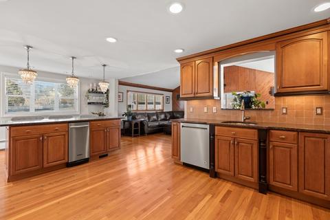 19 Appleton Rd, Wakefield, MA 01880 photo 13