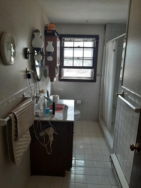 33 Pond St, Georgetown, MA 01833 photo 3