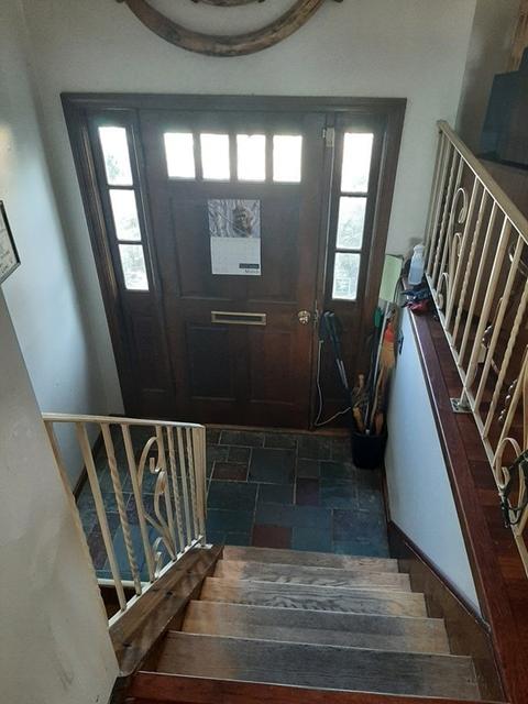 33 Pond St, Georgetown, MA 01833 photo 2