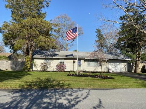 4 Parker Dr, Wareham, MA 02571 photo 1