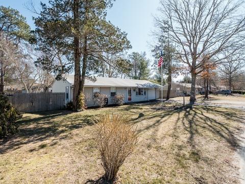 4 Parker Dr, Wareham, MA 02571 photo 3