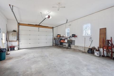 21 Markham Cir, Ayer, MA 01432 photo 18