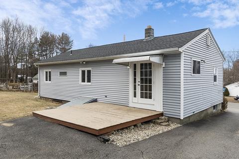 21 Markham Cir, Ayer, MA 01432 photo 22