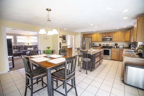 4 Old Mill Ln, Reading, MA 01867 photo 7