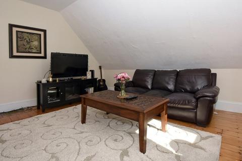 33 Everett Ave, Somerville, MA 02145 photo 17