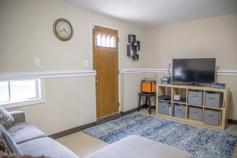 75 Deepfield Rd, Springfield, MA 01118 photo 23