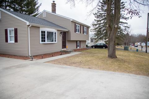 75 Deepfield Rd, Springfield, MA 01118 photo 5
