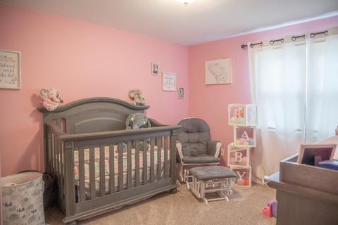 75 Deepfield Rd, Springfield, MA 01118 photo 17