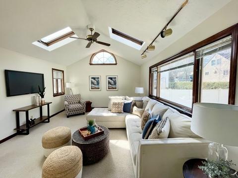 47 Twitchell St, Wellesley, MA 02482 photo 2
