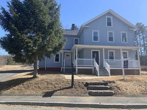 41 Pine St, Ware, MA 01082 photo 2