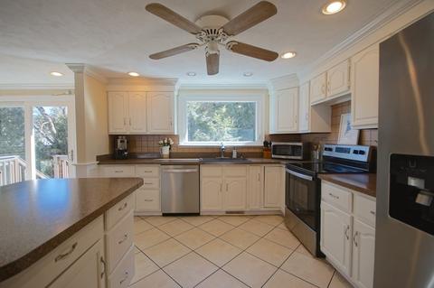 10 Robb Rd, Beverly, MA 01915 photo 5