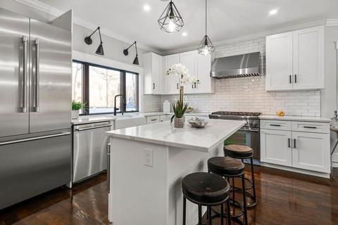 24 Winslow Rd, Brookline, MA 02446 photo 8
