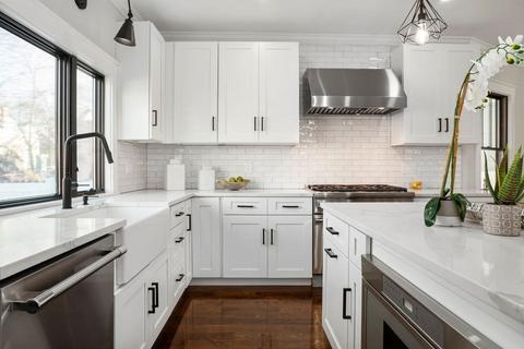 24 Winslow Rd, Brookline, MA 02446 photo 9